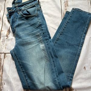 Hi-Rise Jegging